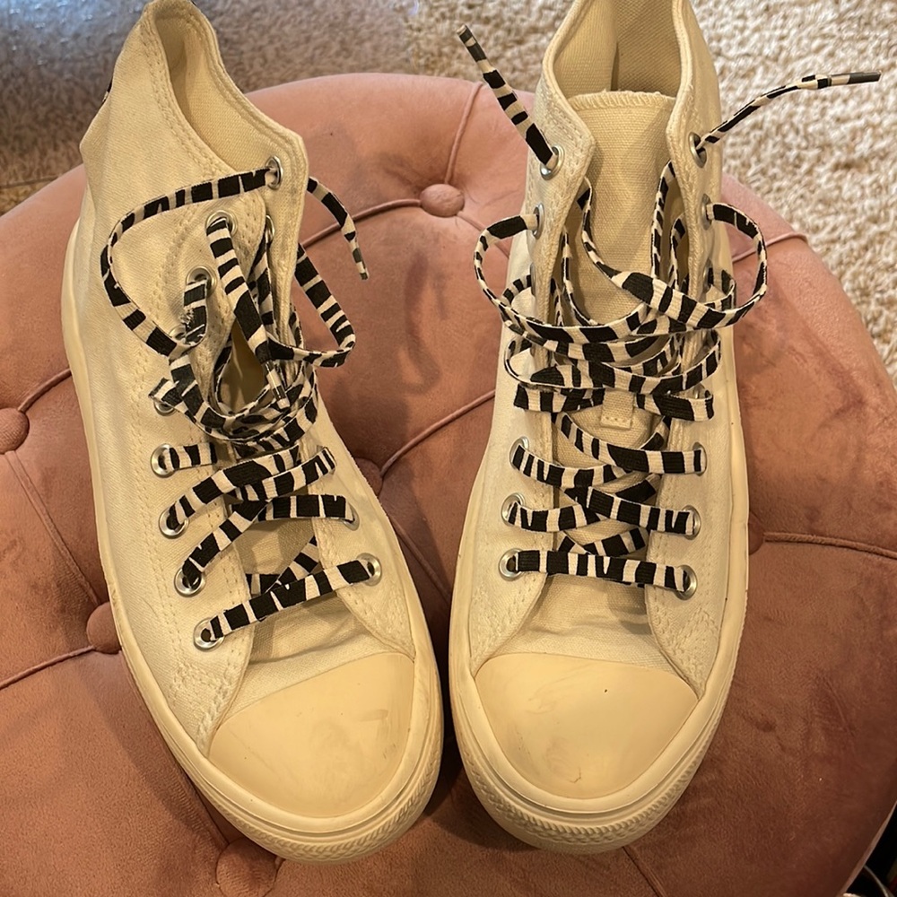 Chuck Taylor All Star Lift Platform Whit with Zebra styling
